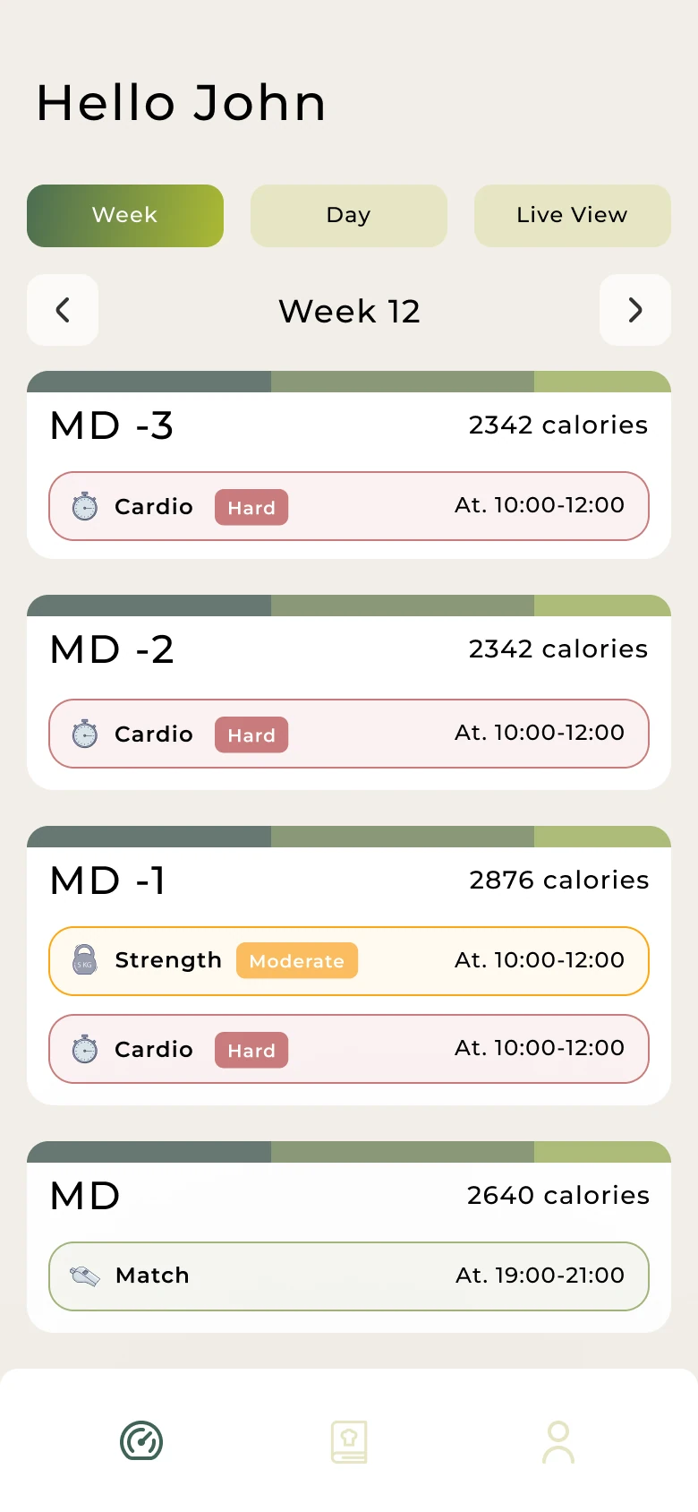 Mobile screen with weekly workout overview showing MD-labeled sessions and calories in the Carboplanner app.